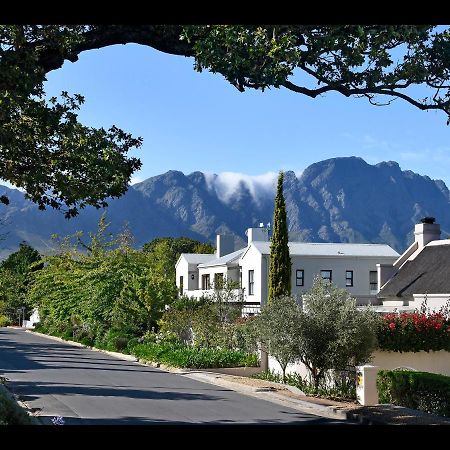 Sorbonne 1 - No Loadshedding Apartment Franschhoek Luaran gambar