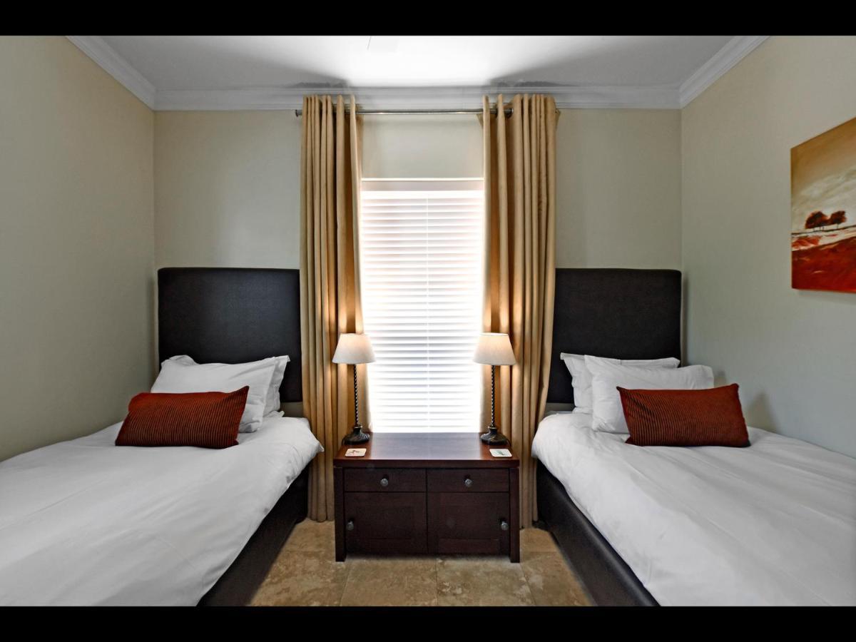 Sorbonne 1 - No Loadshedding Apartment Franschhoek Luaran gambar